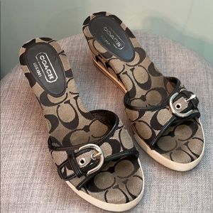 Coach wedge slides